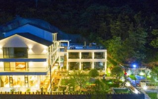 栾川县伊水湾大酒店有限公司